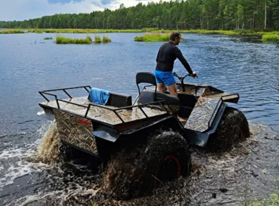 Мягкие сиденья и багажник