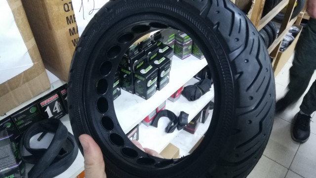 Бескамерная покрышка Ninebot