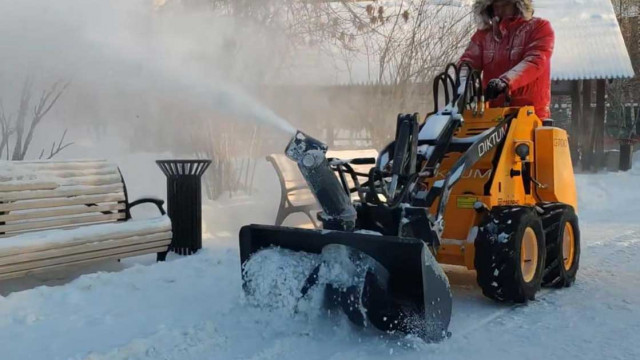 Уборка снега